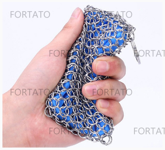 1.Soft silicone interior