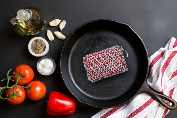  Why Use A Cast Iron Scrubber？