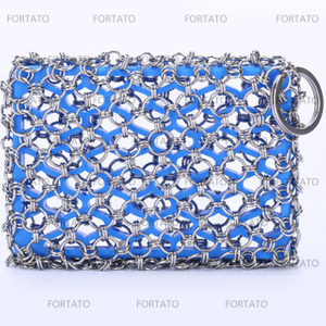 Stainless steel square silicone3-ring chainmail scrubber2.jpg
